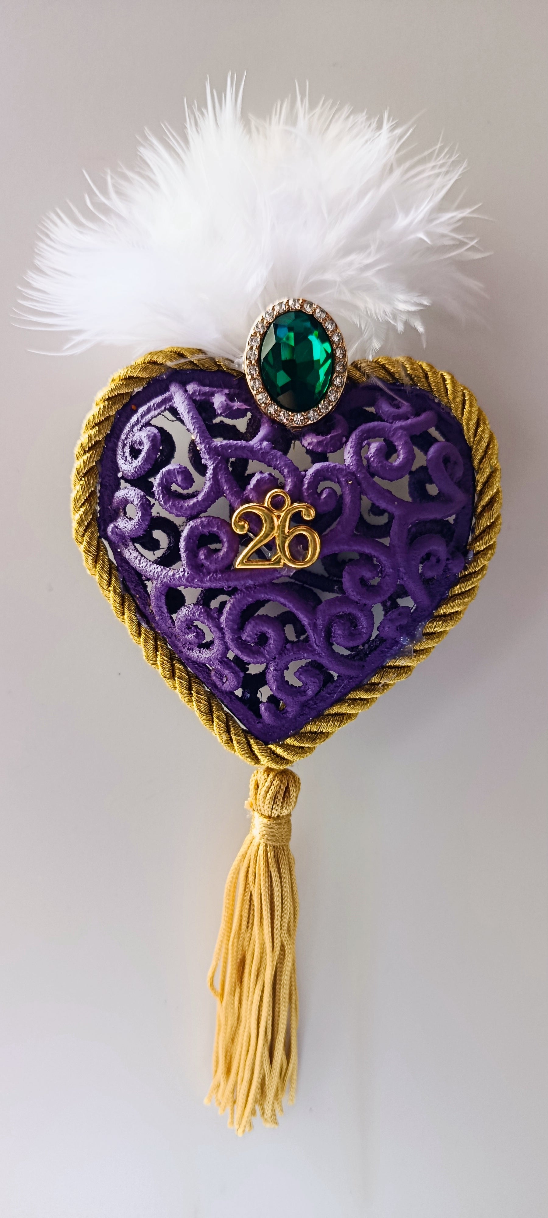 Γούρι 2026-Χριστουγεννιάτικο Στολίδι Purple Heart #006