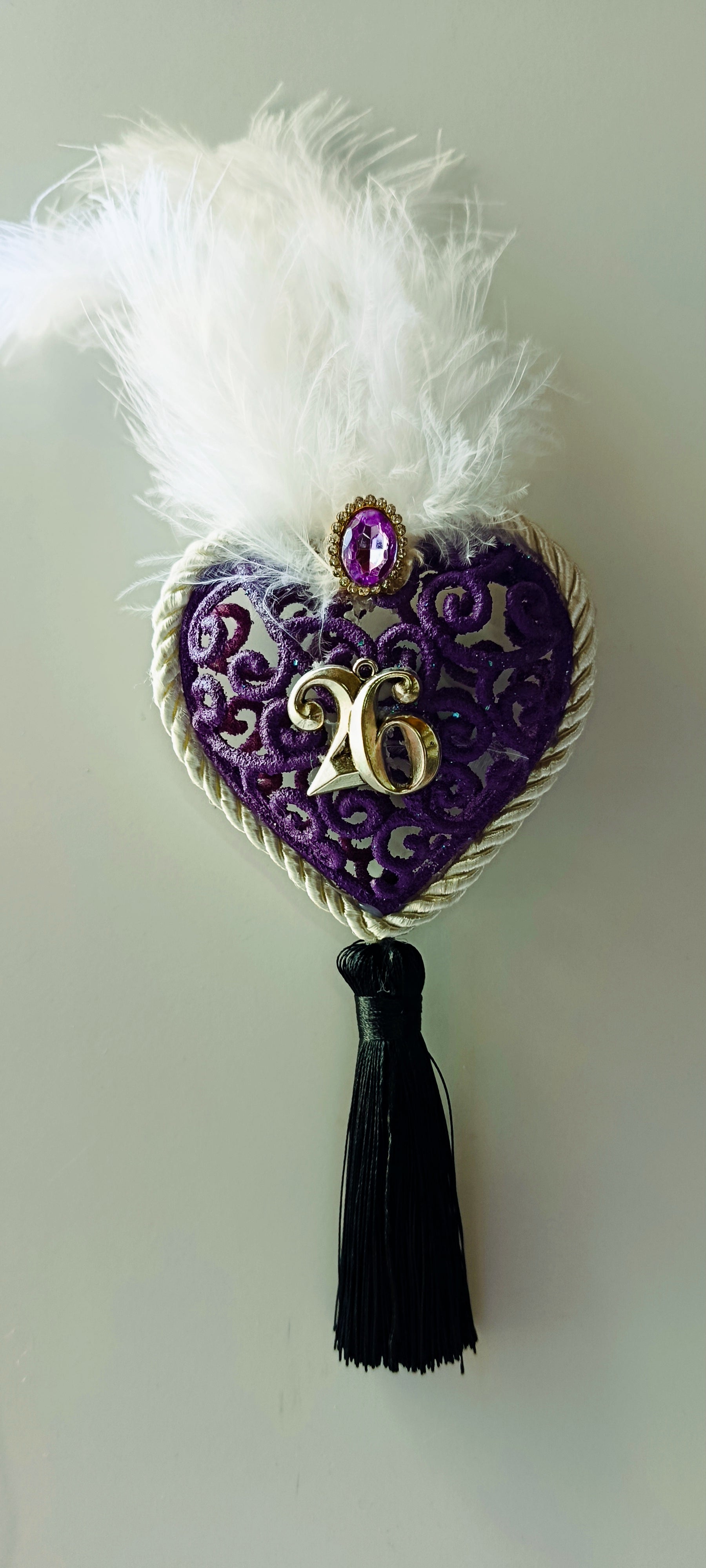 Γούρι 2026-Χριστουγεννιάτικο Στολίδι Purple Heart #004