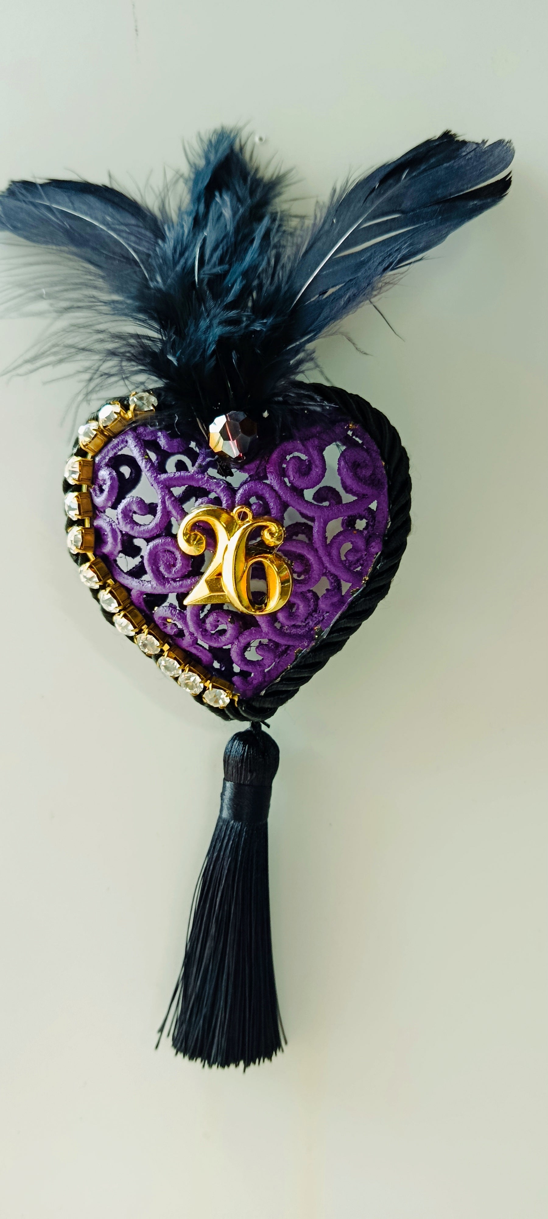 Γούρι 2026-Χριστουγεννιάτικο Στολίδι Purple Heart #001